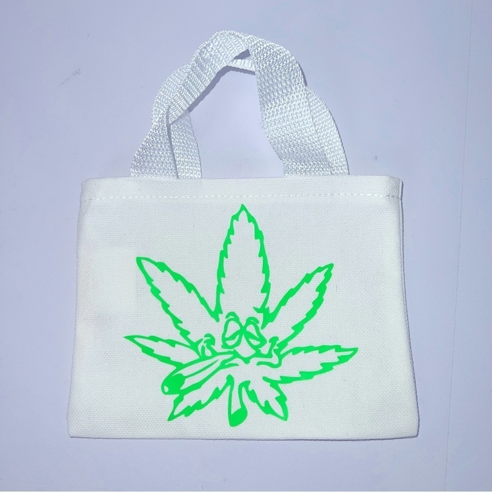 MINI Funny Face stash 🌱 Bag